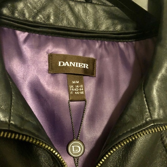 Danier Leather Long Double Layer Coat - Picture 3 of 10